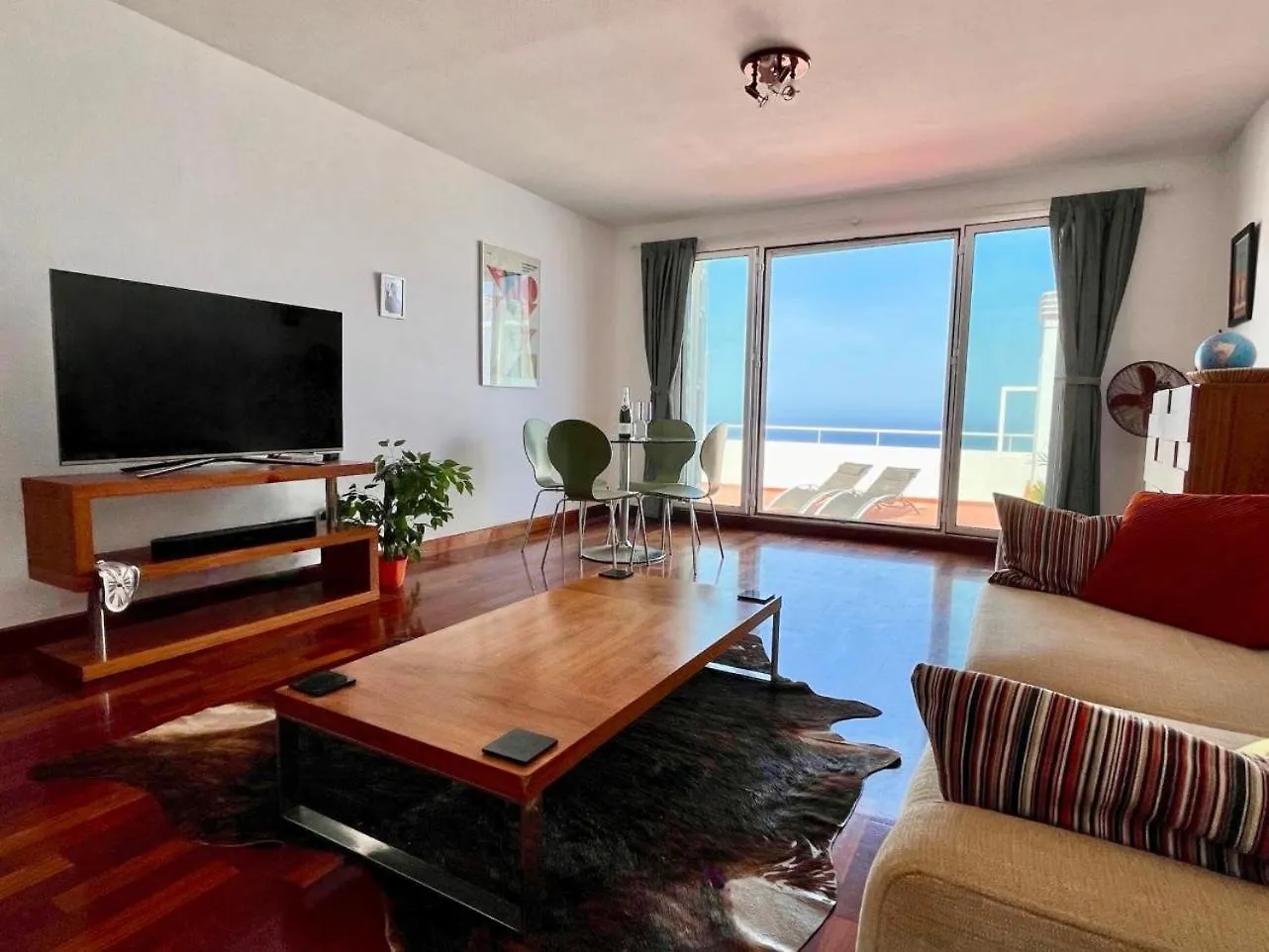 Penthouse Apartment - Mojacar Pueblo - 1 Bedroom - Sleeps 2 - R105