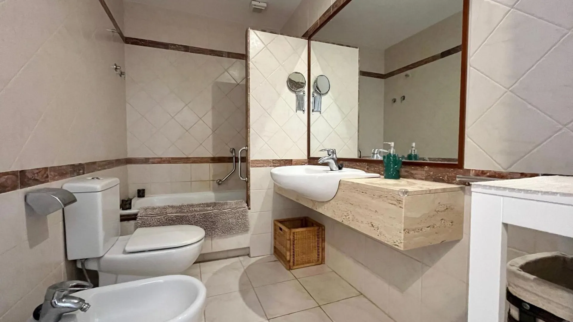 Penthouse Apartment - Mojacar Pueblo - 1 Bedroom - Sleeps 2 - R105